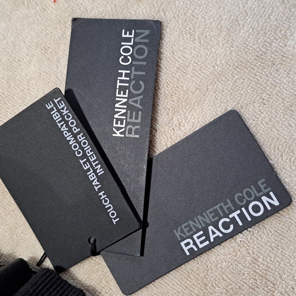 Kenneth Cole - Picture 4 of 13